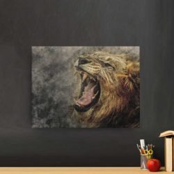 Picture of lion roaring