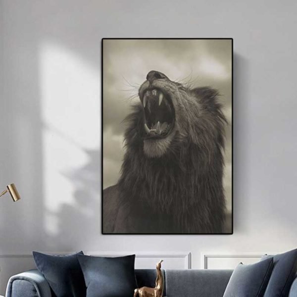 Roaring lion picture