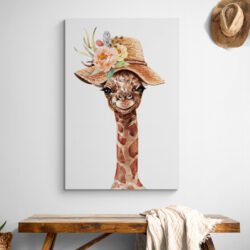 Giraffe with hat